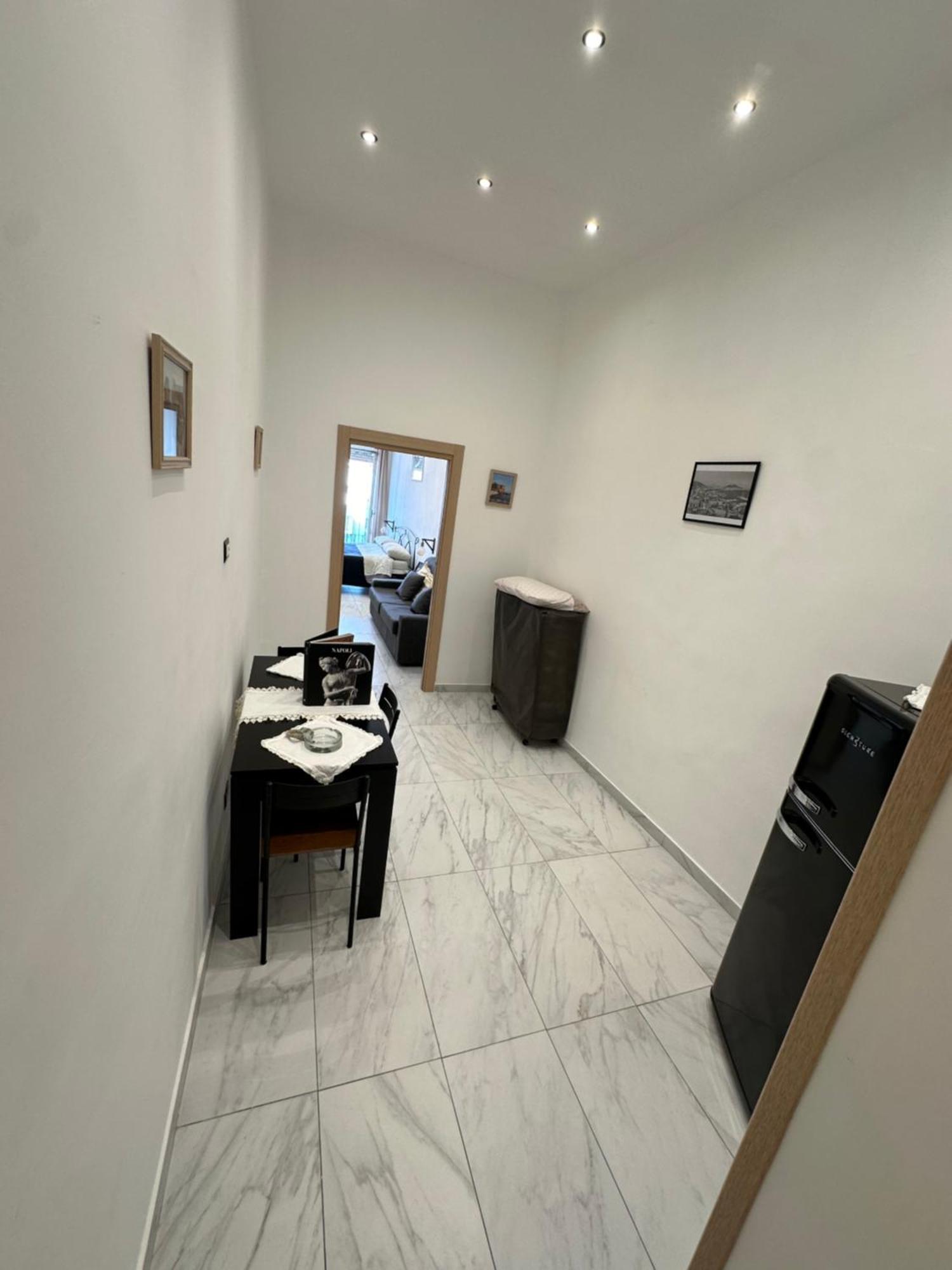 Residenza Marvin De Curtis Lejlighed Napoli Eksteriør billede