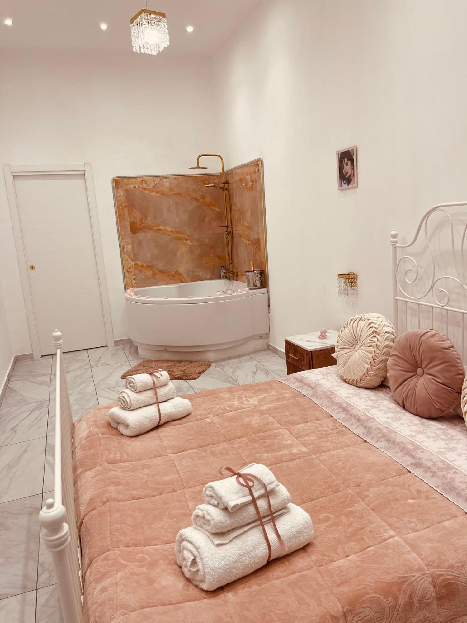 Residenza Marvin De Curtis Lejlighed Napoli Eksteriør billede